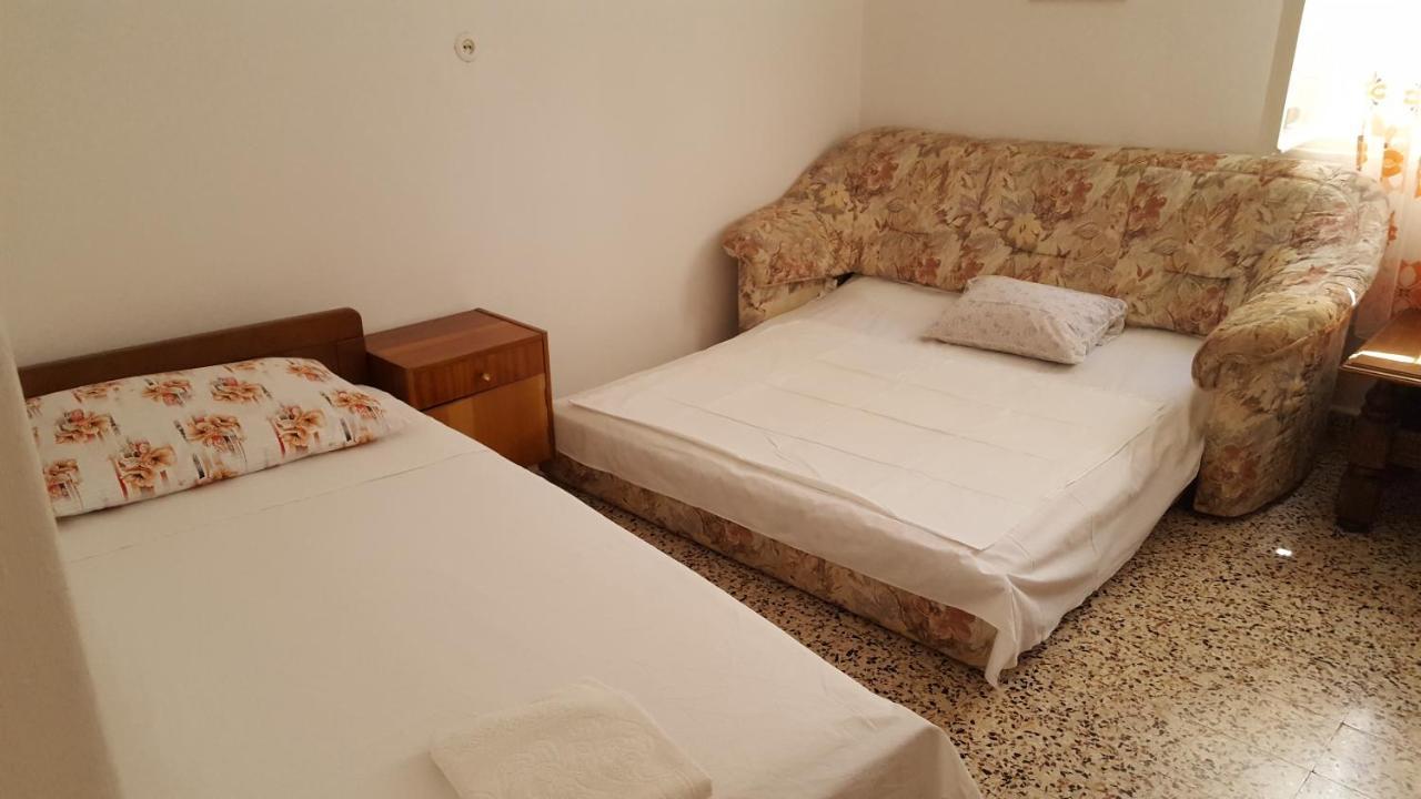 Guest House Authentic Hvar Vrbanj Zewnętrze zdjęcie