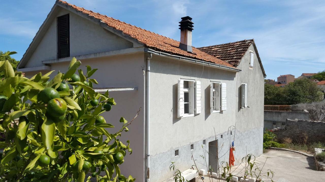 Guest House Authentic Hvar Vrbanj Zewnętrze zdjęcie